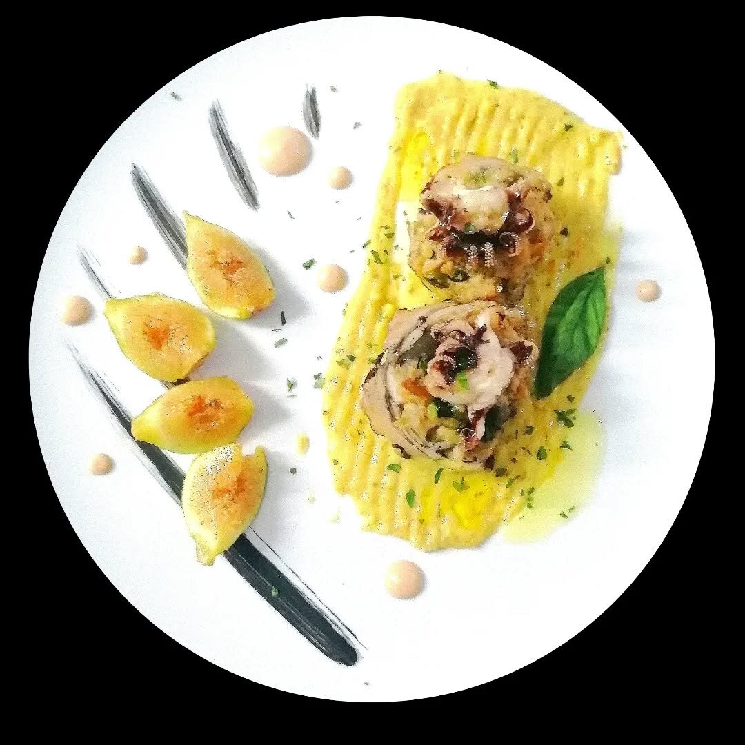 Polpo con purea di zucca e fichi caramellati